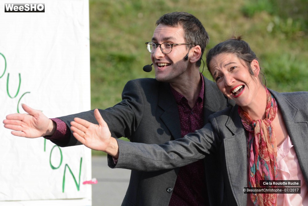 38/47 photos du spectacle Objectif l'Urne