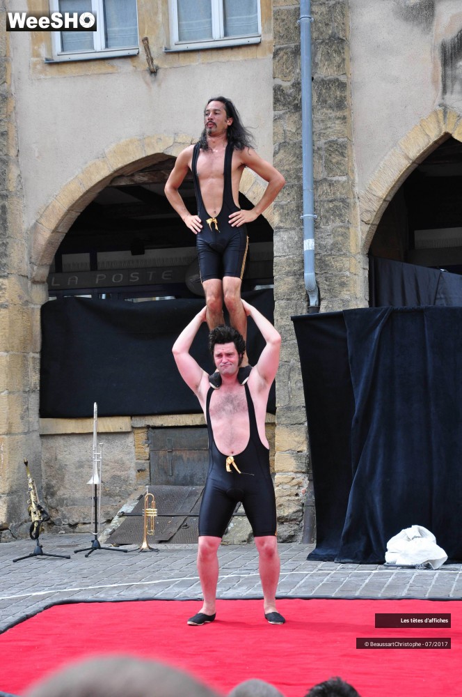 8/51 photos du spectacle Cirque S'Lex'N Sueur