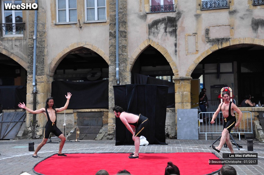 24/51 photos du spectacle Cirque S'Lex'N Sueur