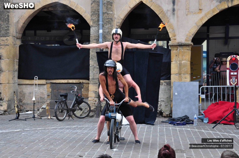 44/51 photos du spectacle Cirque S'Lex'N Sueur