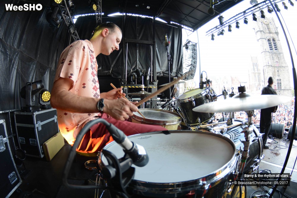 21/28 photos du spectacle Barny & the rhythm all stars
