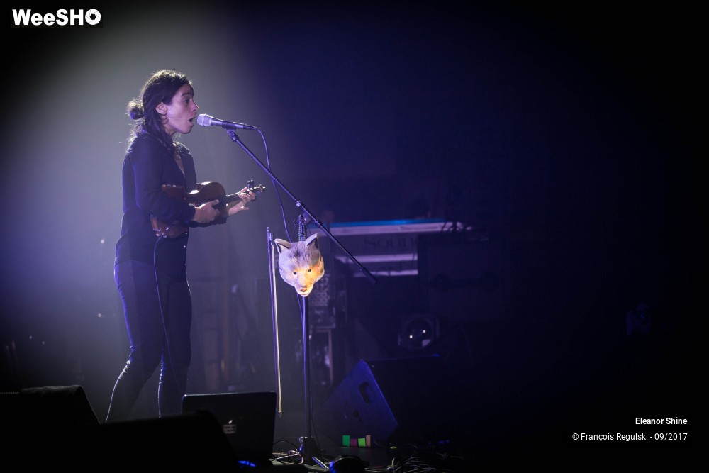 1/7 photos du spectacle Eleanor Shine