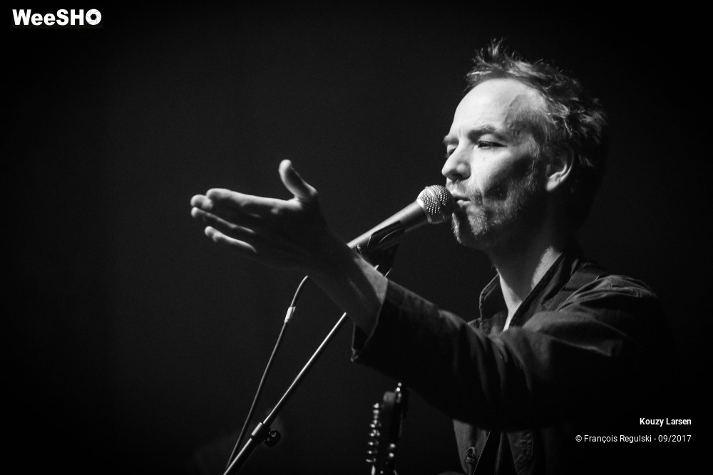 4/8 photos du spectacle Kouzy Larsen