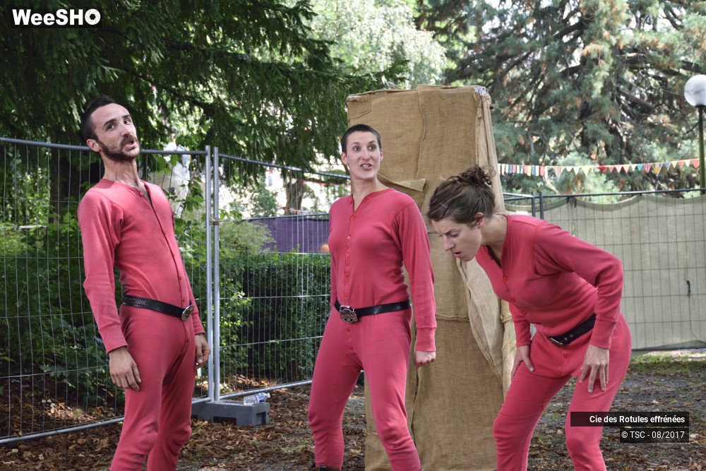 16/23 photos du spectacle Les Frères Siflingue