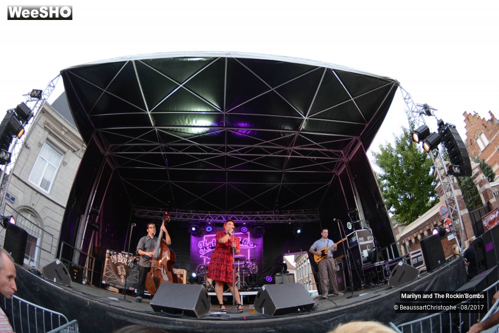23/26 photos du spectacle Marilyn and The Rockin'Bombs