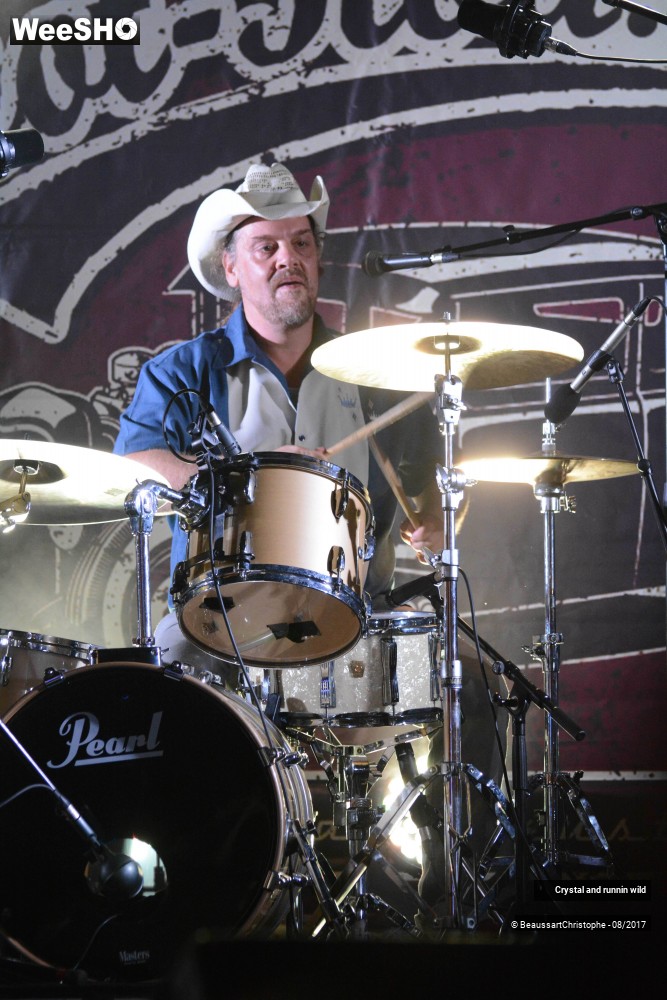 11/42 photos du spectacle Crystal and The Runnin'Wild