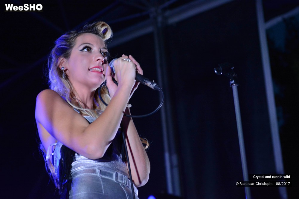 32/42 photos du spectacle Crystal and The Runnin'Wild