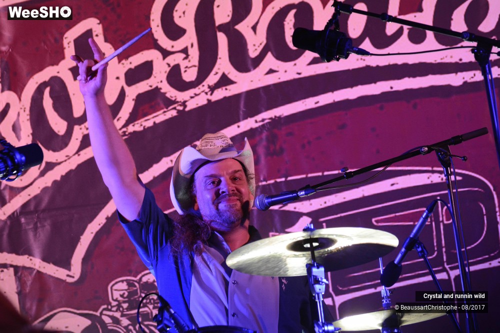 42/42 photos du spectacle Crystal and The Runnin'Wild