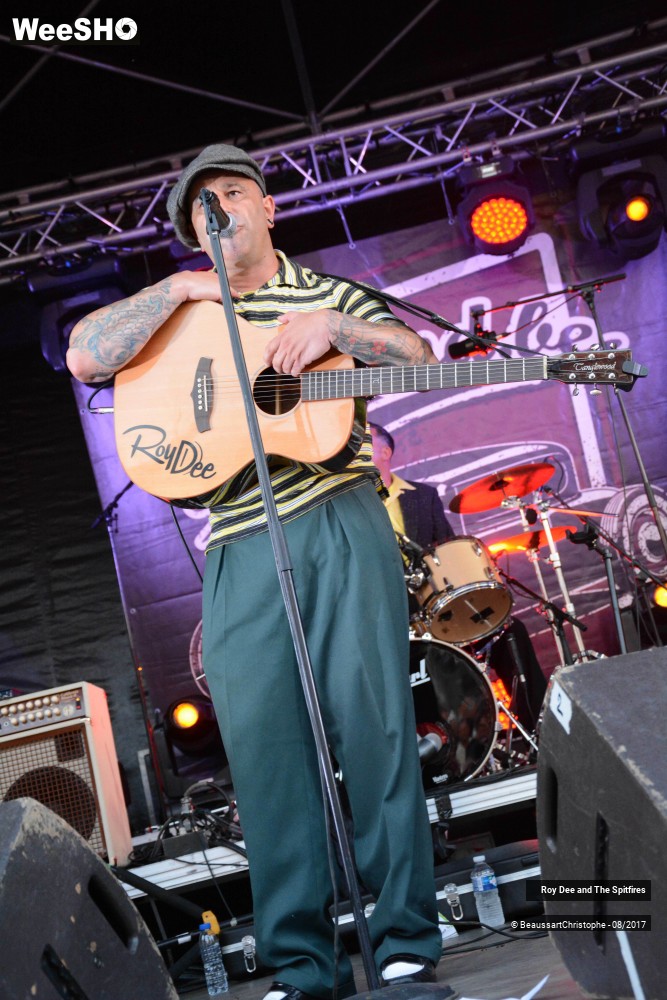 4/21 photos du spectacle Roy Dee and The Spitfires