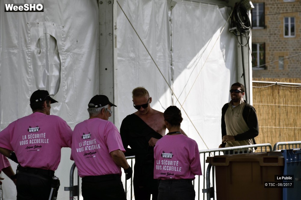 31/35 photos du spectacle Ambiance du Cabaret Vert 2017 Jour 1