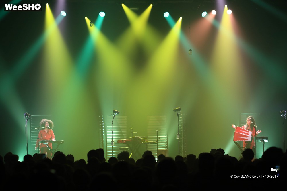 8/14 photos du spectacle Ibeyi