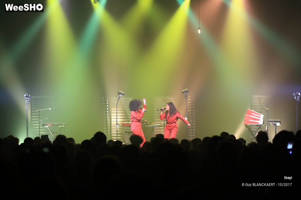 14/14 photos du spectacle Ibeyi