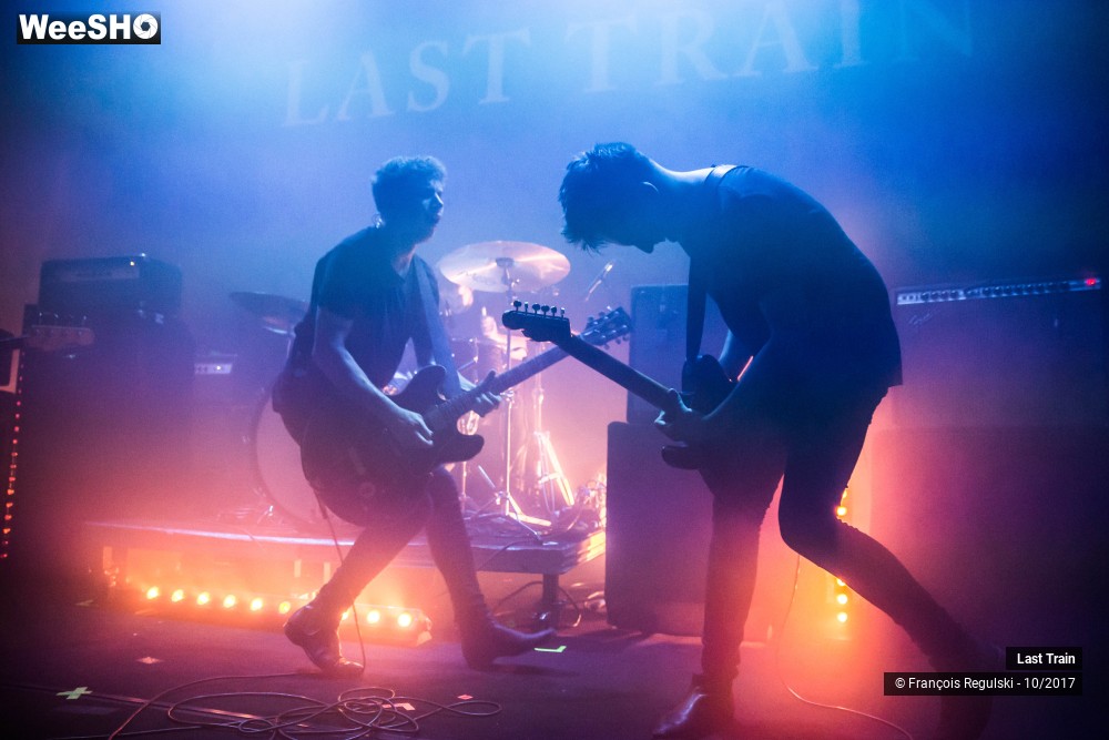 13/40 photos du spectacle Last Train