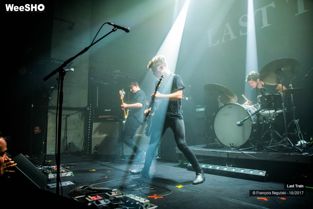 16/40 photos du spectacle Last Train
