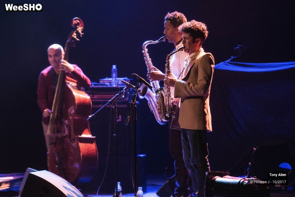 3/10 photos du spectacle Tony Allen