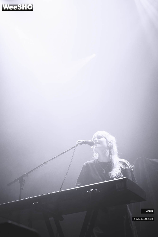 6/17 photos du spectacle Angèle