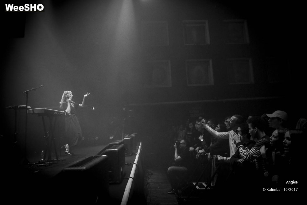 9/17 photos du spectacle Angèle