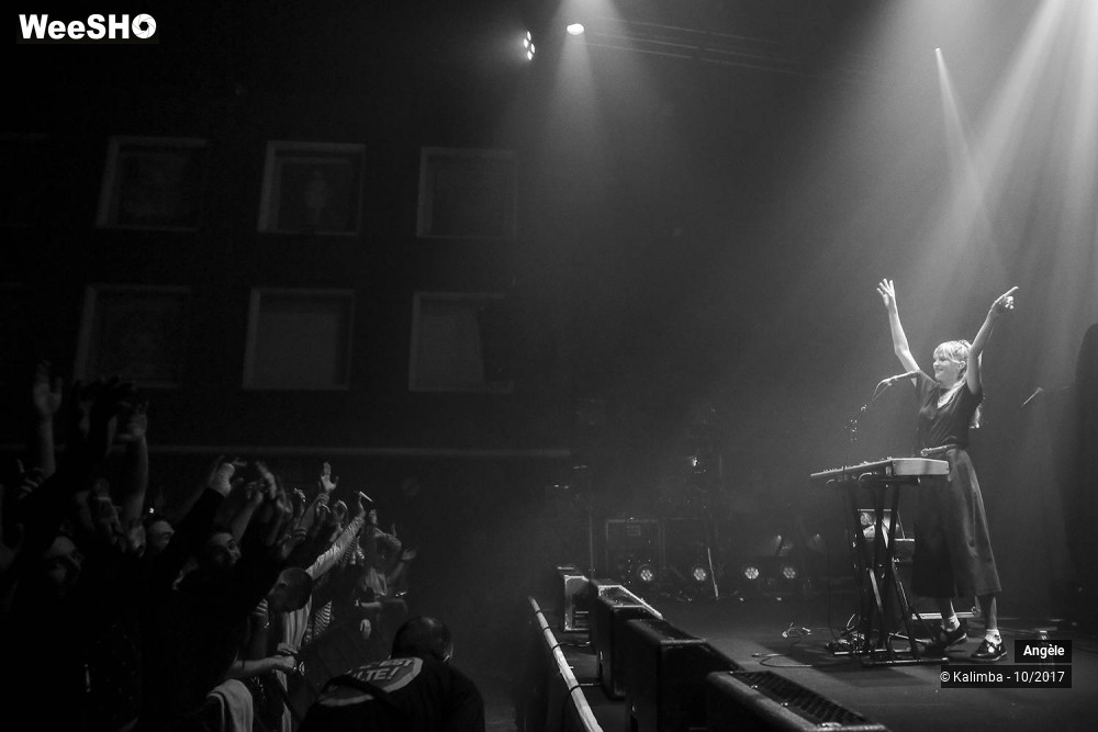 12/17 photos du spectacle Angèle