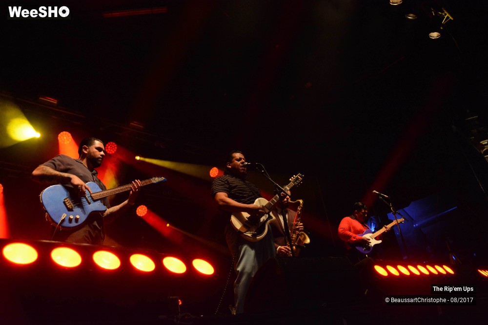 17/20 photos du spectacle Rip Em Up'S