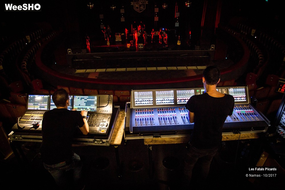 10/36 photos du spectacle Les Fatals Picards - Les balances
