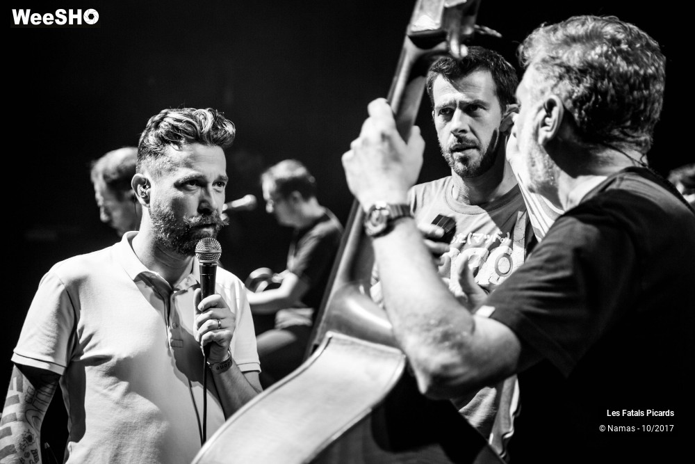 32/36 photos du spectacle Les Fatals Picards - Les balances