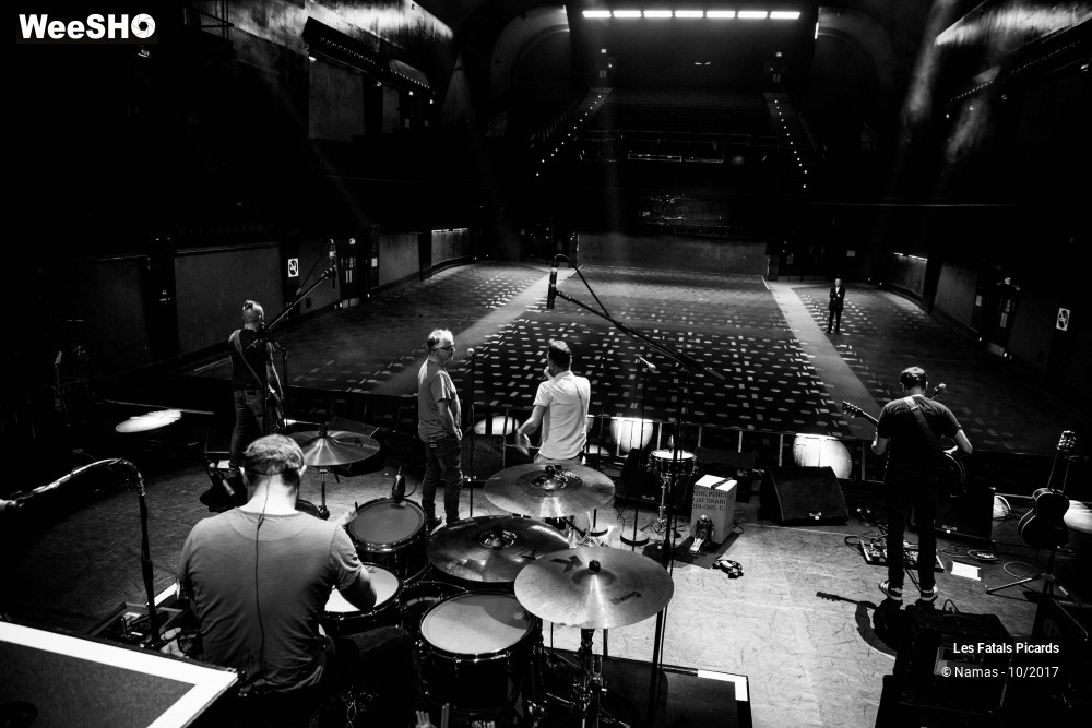 33/36 photos du spectacle Les Fatals Picards - Les balances