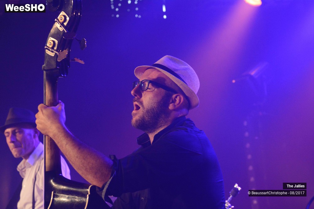 32/51 photos du spectacle The Jallies