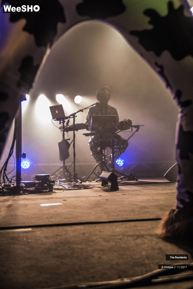 9/13 photos du spectacle The Residents