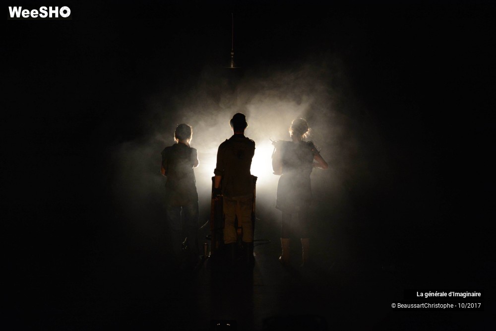 24/34 photos du spectacle Les fables de Jean de les Egouts