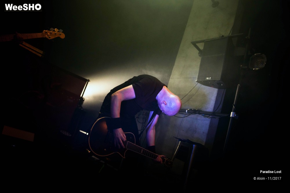 9/10 photos du spectacle Paradise lost