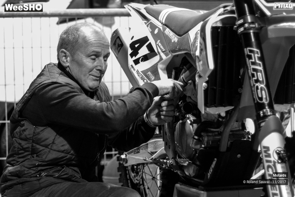 10/42 photos du spectacle Les Hommes et les machines du Supercross