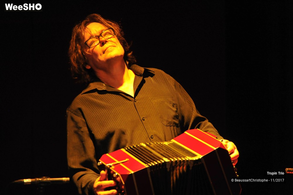 26/38 photos du spectacle Trupin Trio