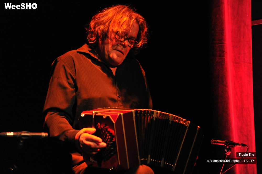 27/38 photos du spectacle Trupin Trio
