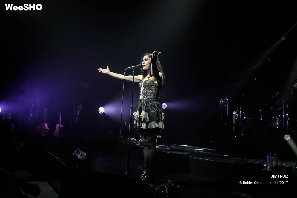 3/5 photos du spectacle Olivia Ruiz