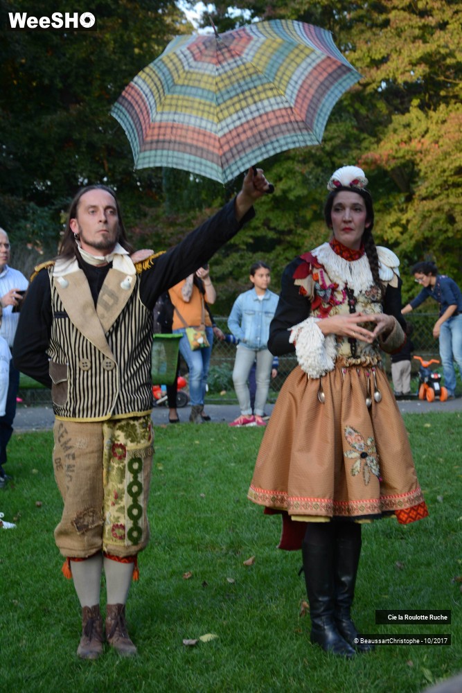 7/51 photos du spectacle L'Ambassade