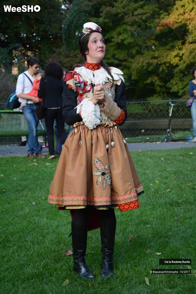 14/51 photos du spectacle L'Ambassade
