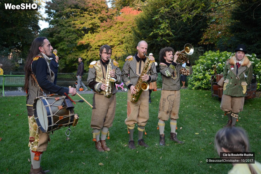 39/51 photos du spectacle L'Ambassade