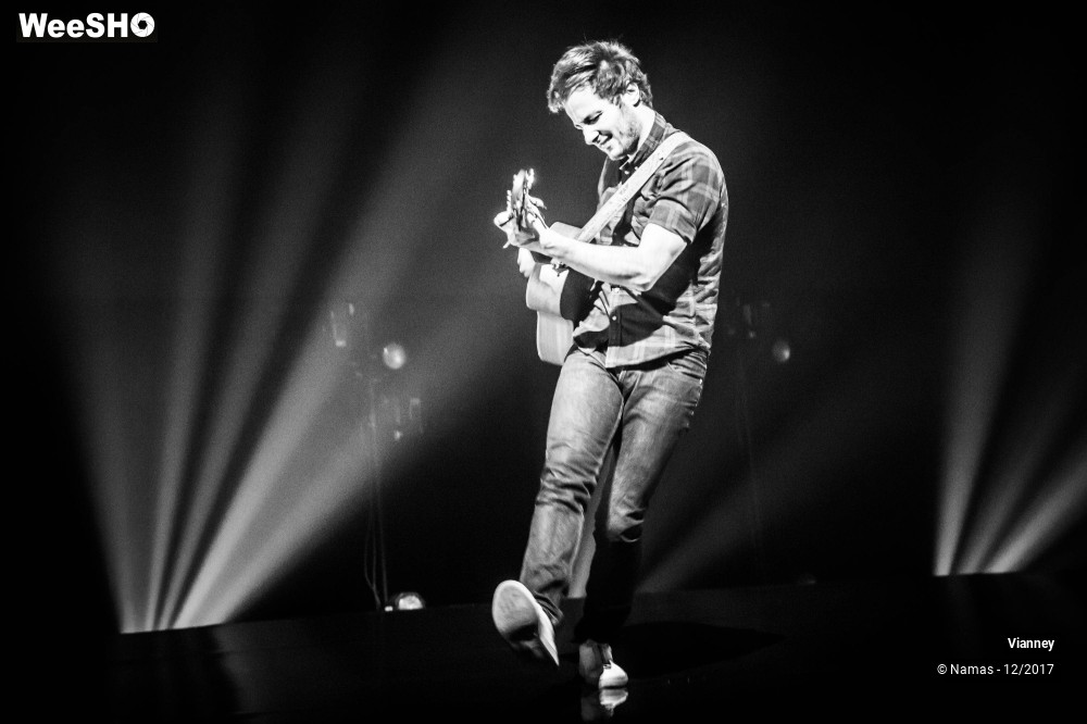 25/34 photos du spectacle Vianney