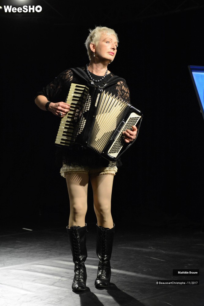 21/50 photos du spectacle Parlez moi d'Amour