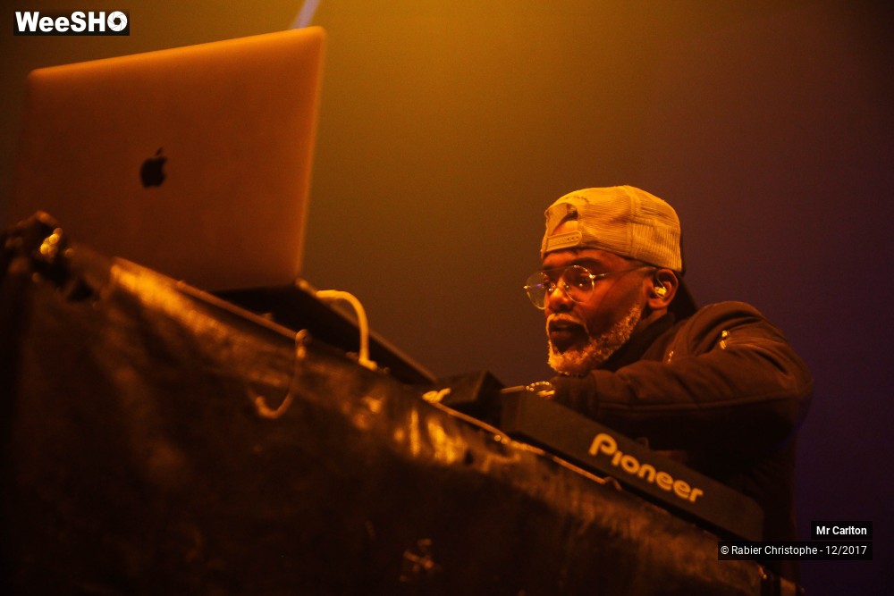 18/20 photos du spectacle Mr Carlton
