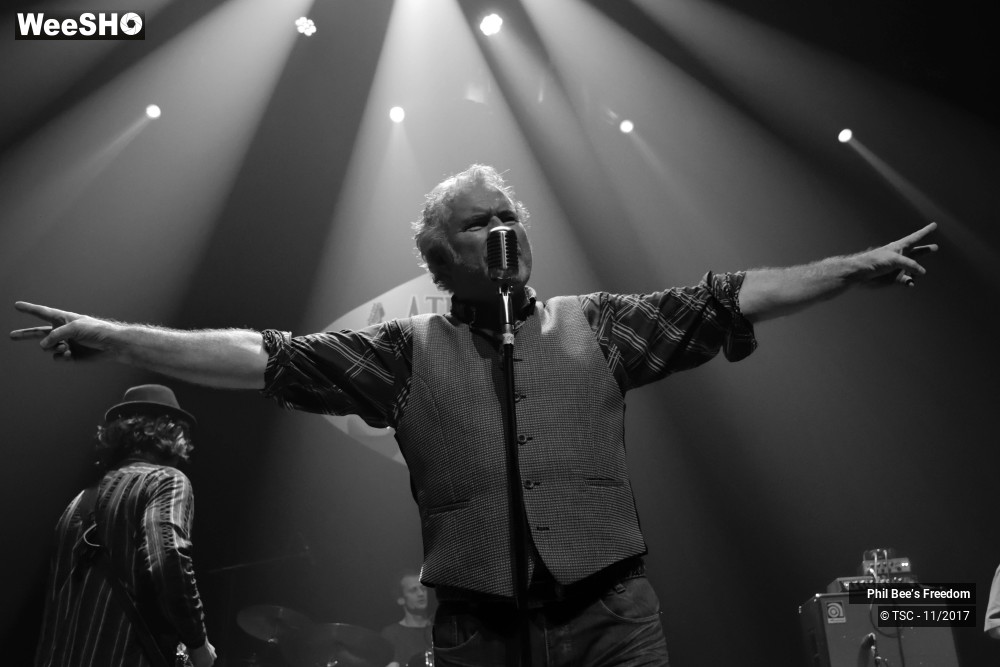 21/27 photos du spectacle Phil Bee?s Freedom