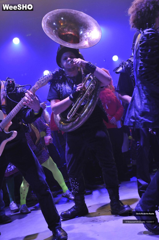 12/40 photos du spectacle Mortal Combo