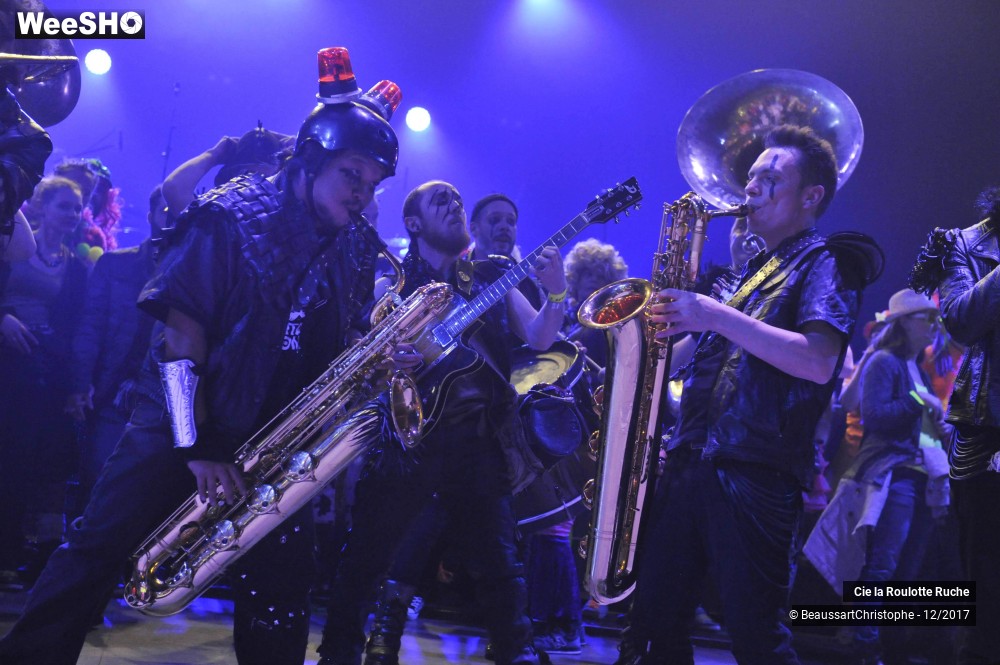 35/40 photos du spectacle Mortal Combo