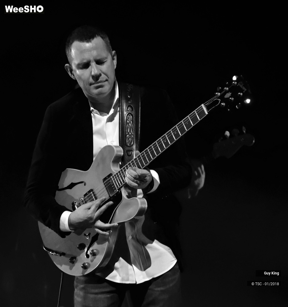 1/26 photos du spectacle Guy King
