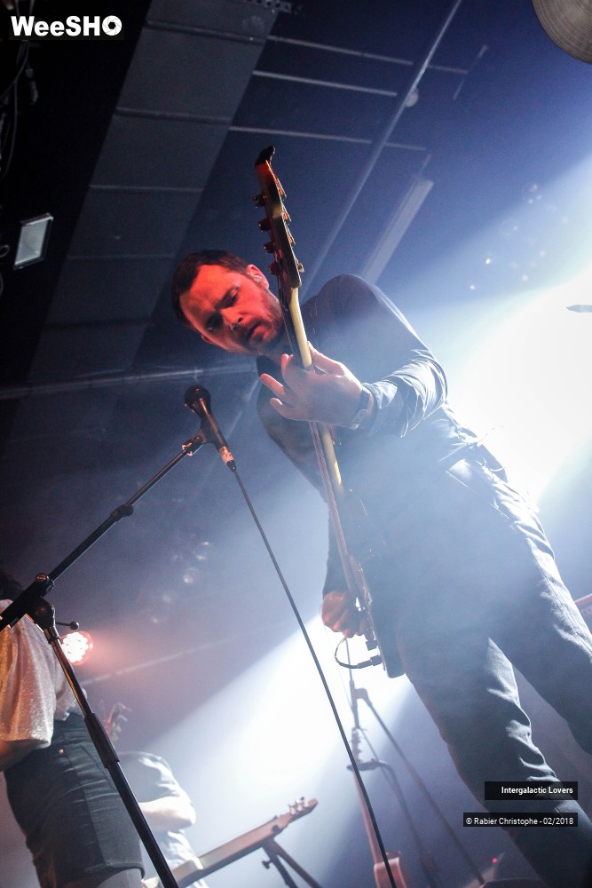 16/38 photos du spectacle Intergalatic Lovers