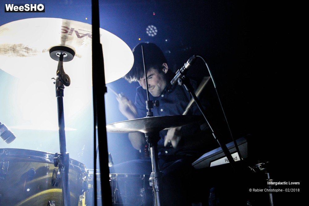 26/38 photos du spectacle Intergalatic Lovers