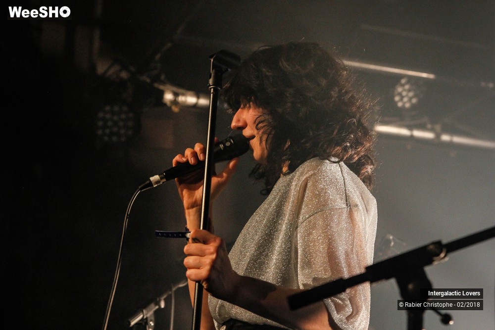 27/38 photos du spectacle Intergalatic Lovers