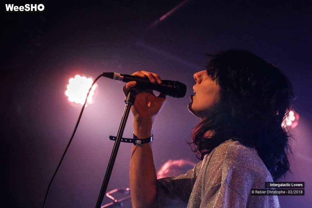 32/38 photos du spectacle Intergalatic Lovers