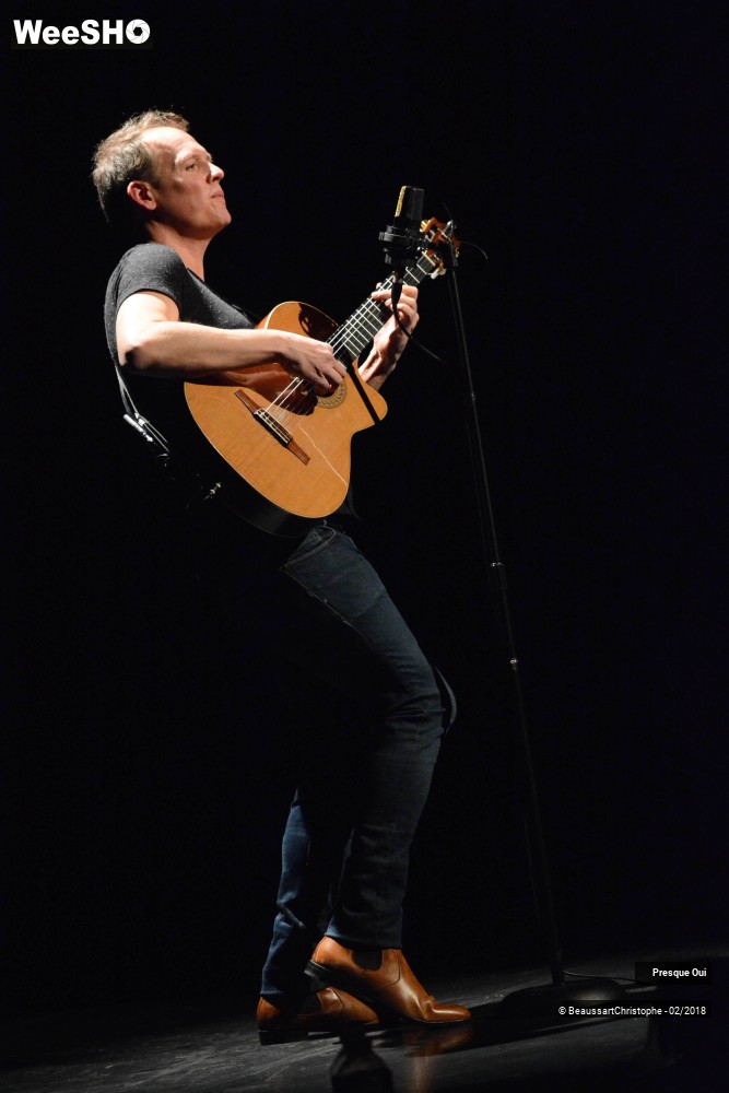 36/40 photos du spectacle Presque Oui