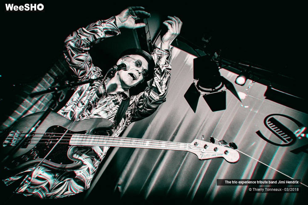 9/51 photos du spectacle The trio experience tribute band Jimi Hendrix